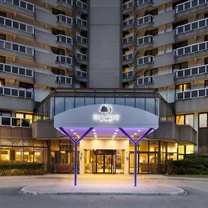 Doubletree By Hilton Otel